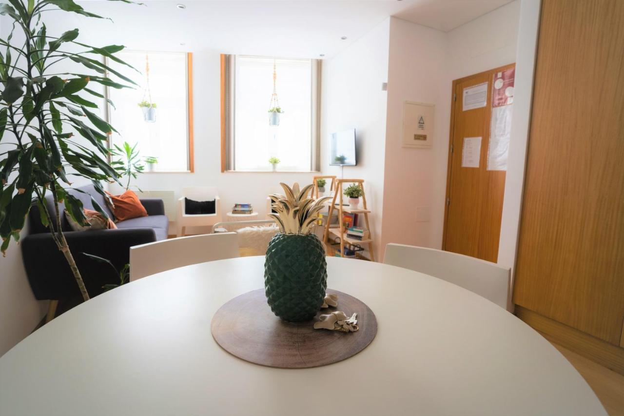 Downtown Porto Relaxed Apartment With Private Yard Exterior foto
